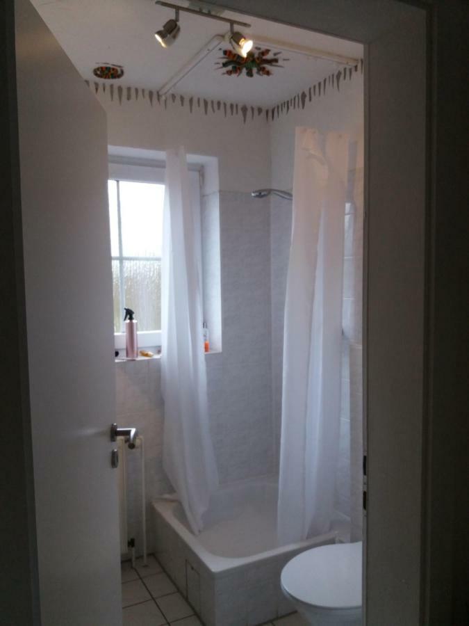 Ruhiges Zimmer Direkt An Den Leineauen ヘンミンゲン エクステリア 写真
